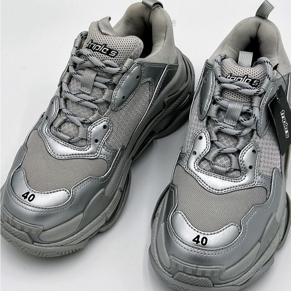 Balenciaga Triple S Men’s Sneakers Silver Metallic size 40 US Mens 7 - Picture 2 of 8